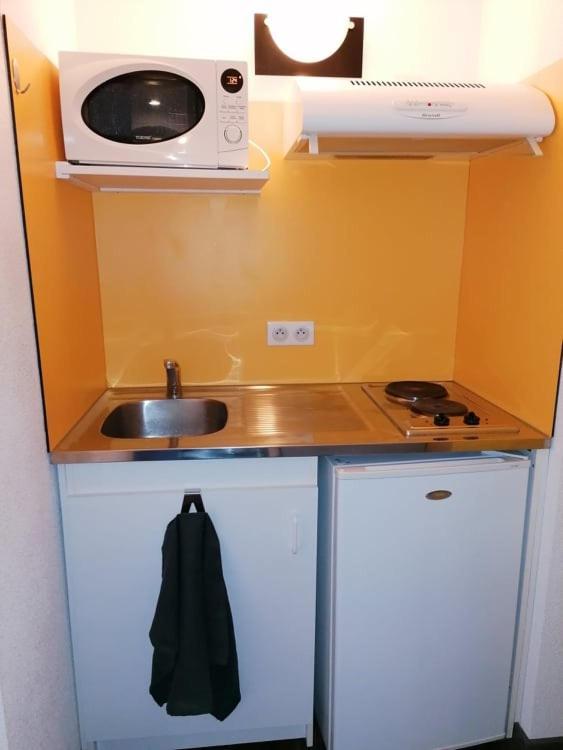 Immeuble Moval Apartment *